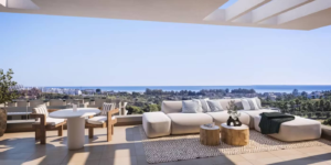 2 Bedroom Apartment in Estepona