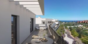 3 Bedroom Top Floor Apartment in Estepona