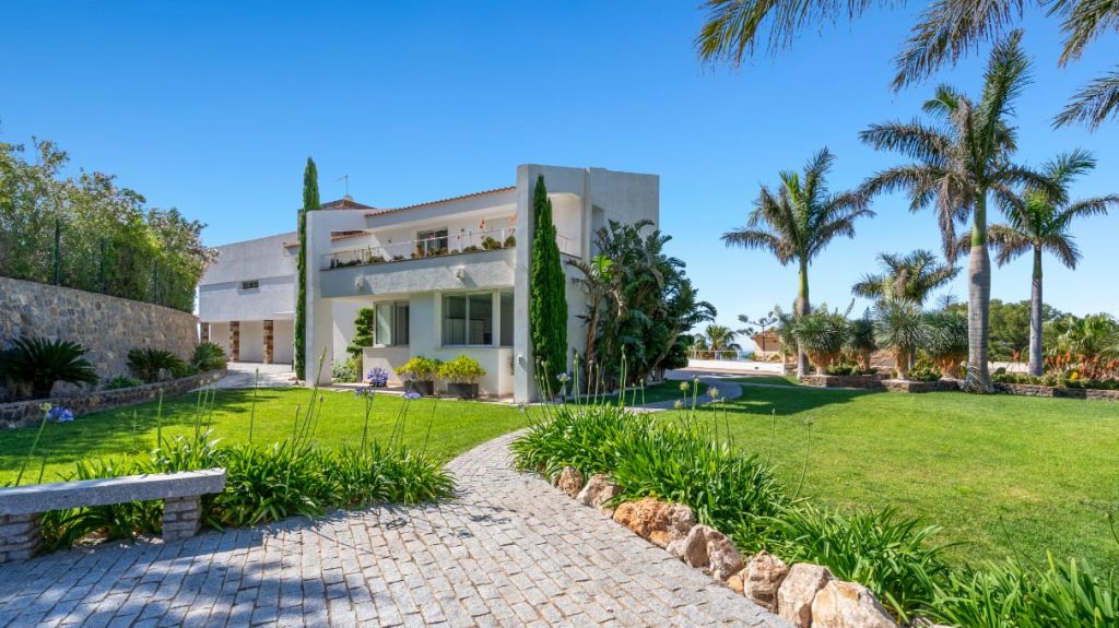 7 bedroom Villa in Altea