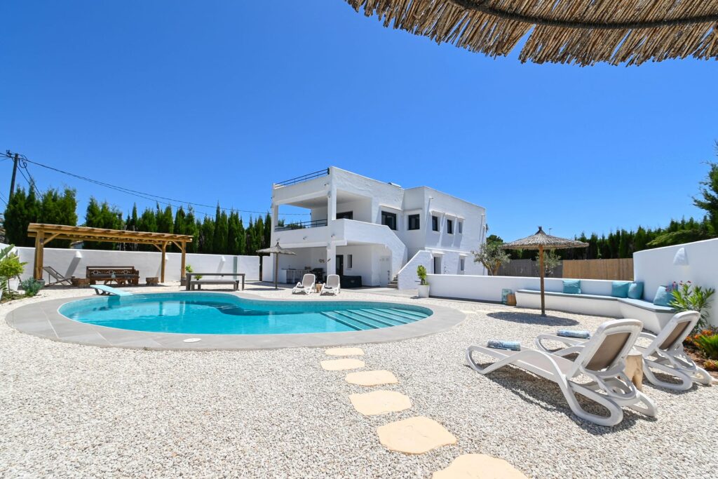 6 bedroom Villa in Javea
