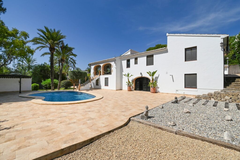 4 bedroom Villa in Javea