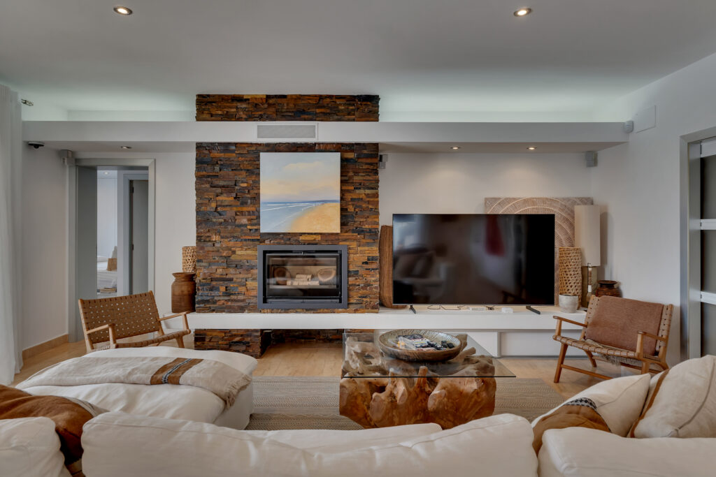 6 bedroom Villa in Moraira