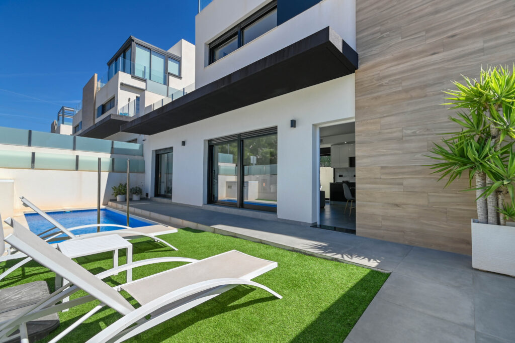 2 bedroom Villa in Villamartin